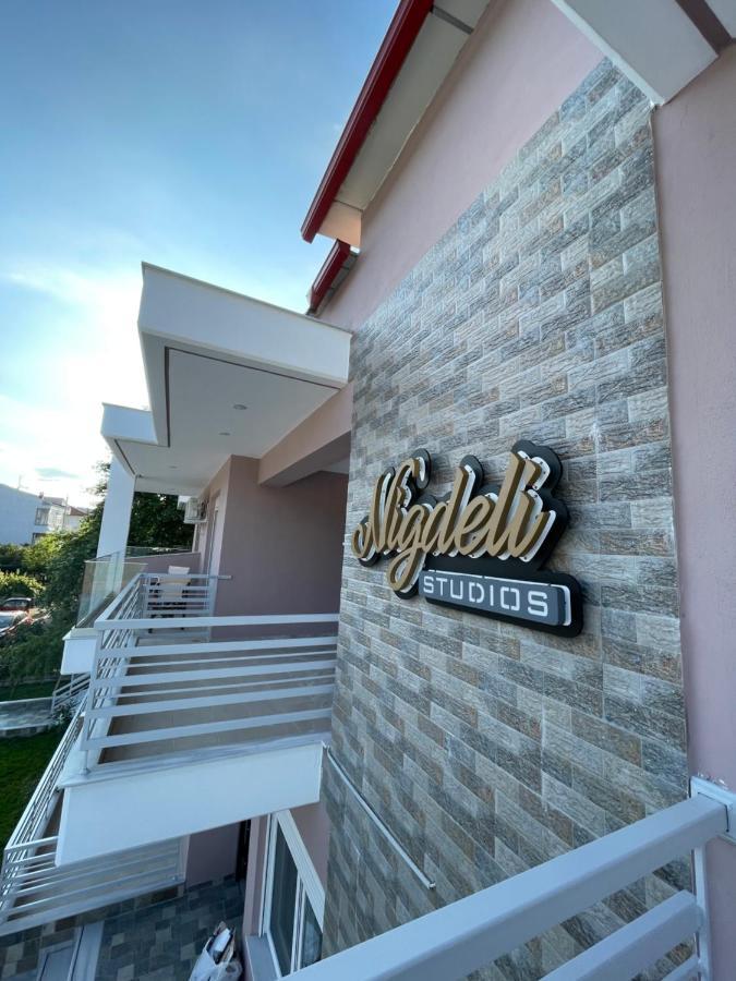 Nigdeli Studios สตาวรอส ภายนอก รูปภาพ